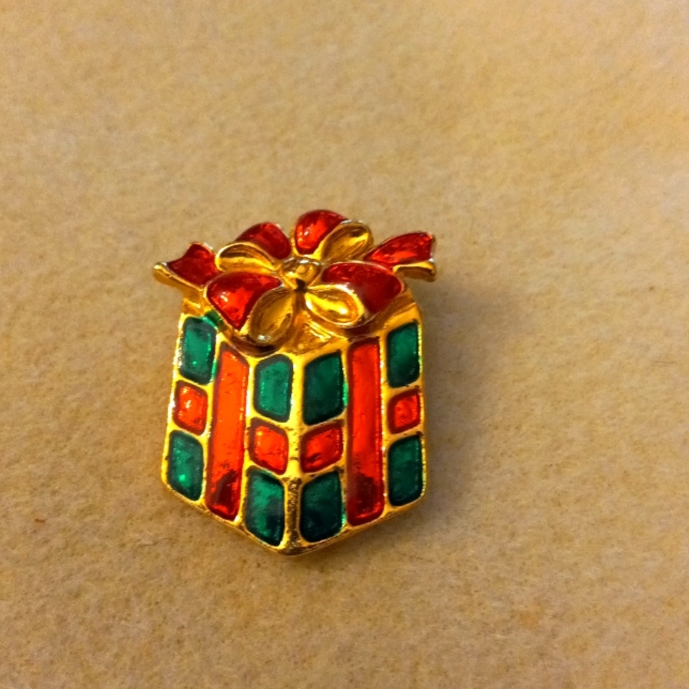 VINTAGE AAI enamel glitter Christmas present brooch
